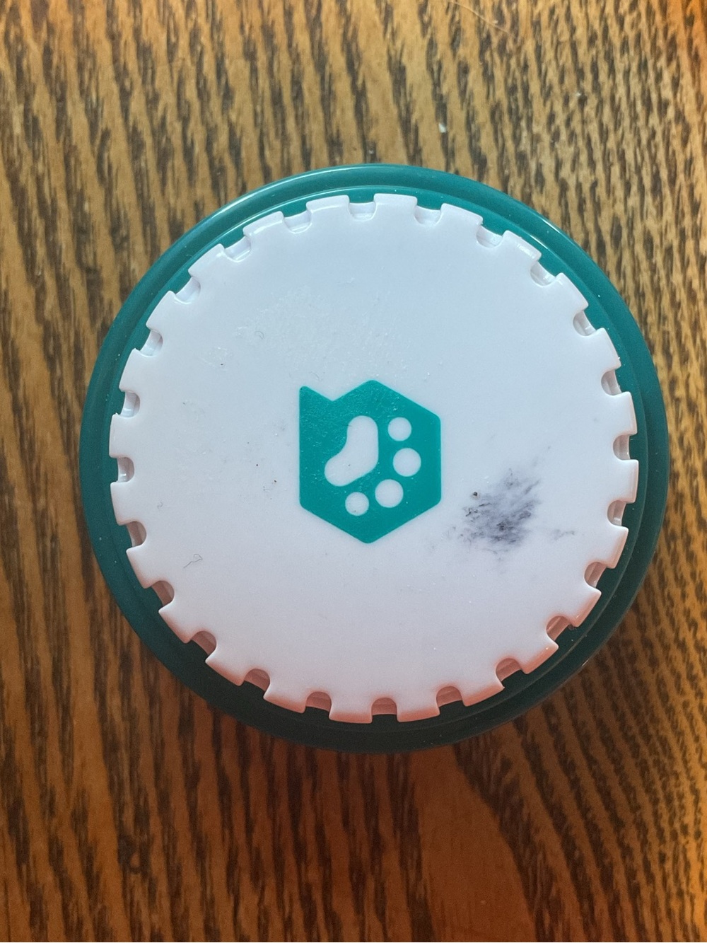 12 Fluent Pet buttons and 4 pads